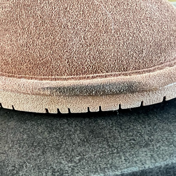 BEARPAW Emma Short Boots - Picture 11 of 16